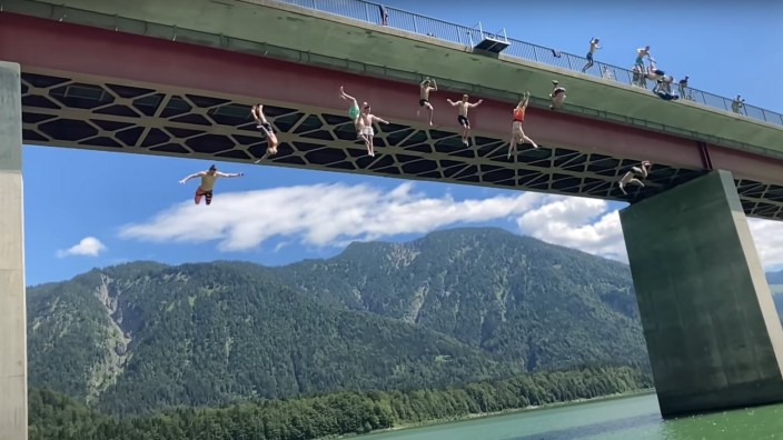 Sylvensteinsee Springen von der Brücke Lenggries Youtube Video