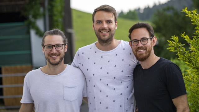SZ-Serie: Erfolgshungrig: Diese drei machen das Fleischglück perfekt: Roman Weikert, Max Harisch und David Seitz (von links nach rechts).