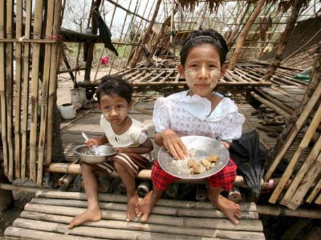 Birma nach dem Zyklon; dpa