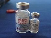 Impfstoffe: Biontech verklagt Moderna