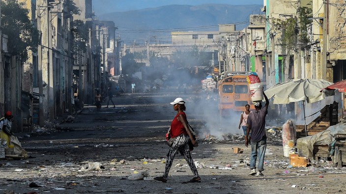 Kriminalität: Nach verschiedenen Schätzungen kontrollieren Gangs ungefähr die Hälfte der haitianischen Haupstadt Port-au-Prince.