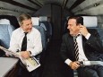 Schröder und Clement im Flugzeug