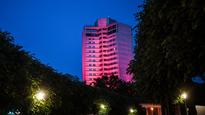 Congress Hotel Hannover - 22.06.20 , Night Of Light Hannover leuchtet rot Corona Congress Hotel am HCC Kuppelsaal NEW WEBSITE! *** 22 06 20 , Nigh