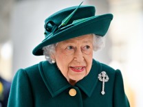 Britische Königin: Ärzte empfehlen der Queen zwei Wochen Ruhe
