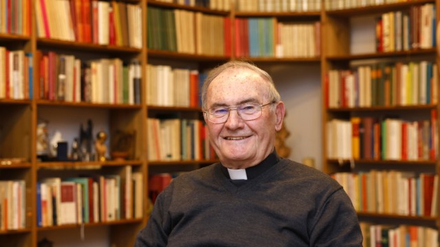 Zölibatspflicht für Priester: Weihbischof Bernhard Haßlberger.
