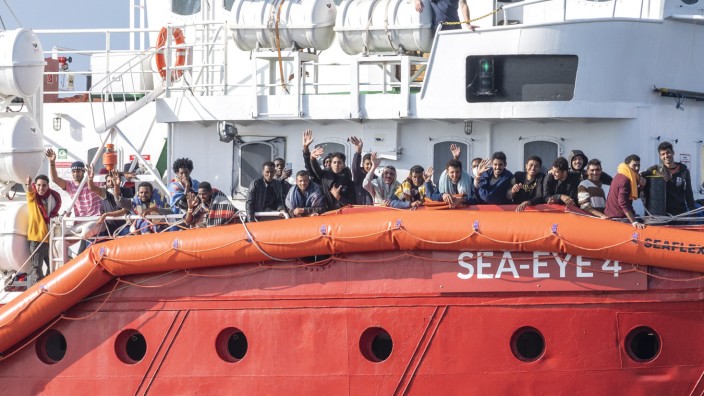 Migration über das Mittelmeer: Die "Sea-Eye 4" (Archiv)