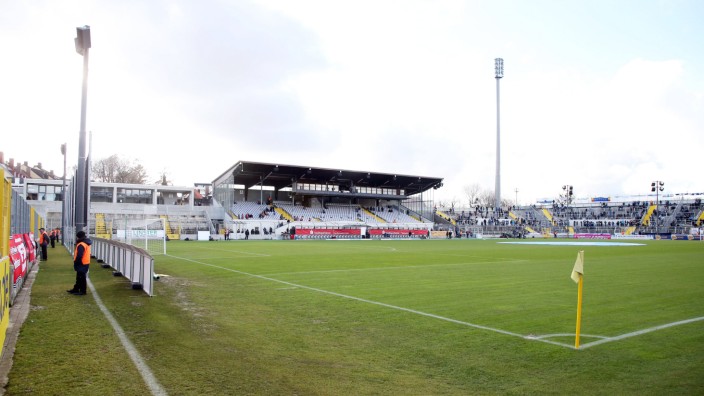 Heimspiel des TSV 1860 München im Grünwalder Stadion