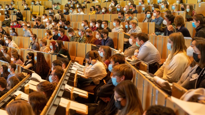 Vorlesungsbeginn an Bayerns Universitäten