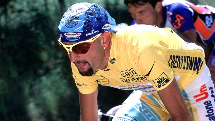 PANTANI Marco im Gelben Trikot Tour de France 1998 Radrennen Aktion Copyright by Sportphoto Laci Pe; Pantani
