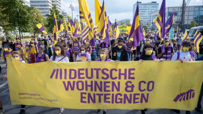 Demo für die Enteignung von Wohnungskonzernen 2021 in Berlin