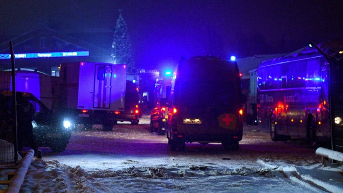 Sibirien: Rettungskräfte beim Einsatz an der Kohlemine nahe der Stadt Belovo.