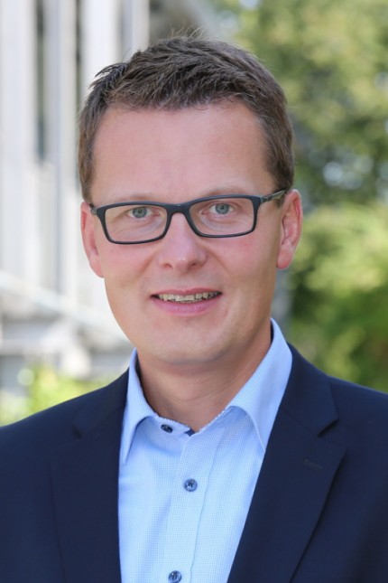 Sparkasse Tölz-Wolfratshausen: Thorsten Straubinger, Vorstandsmitglied der Sparkasse Tölz- Wolfratshausen seit 2017, wechselt als Vorstandsvorsitzender zur Sparkasse Mittelfranken-Süd.