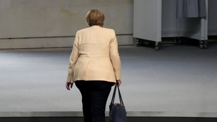 Angela Merkel: Das war's: Angela Merkel nach einem ihrer letzten Auftritte im Bundestag.