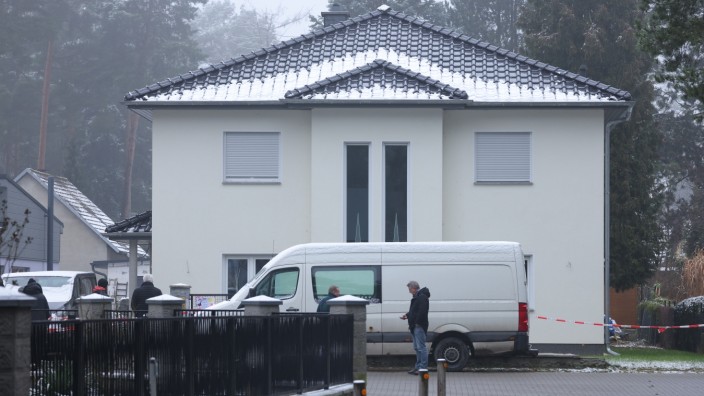 Family Of Five Found Dead Near Berlin