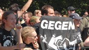 SS-Gedächtnis-Demo: Gegendemo im Jahr 2006: Auch am Samstag wollen die Münchner gegen den Aufmarsch der Rechtsradikalen demonstrieren.