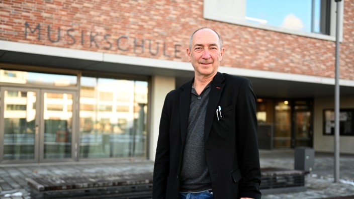 Missmanagement: Ist auf finanzielle Hilfe der Gemeinde angewiesen: Johannes Mecke, der Leiter der Unterföhringer Musikschule.