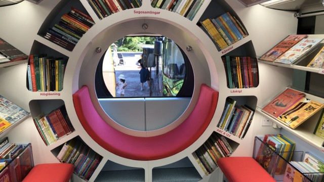 Göteborg: Ein Blick in den Innenraum des neuen Bücherbusses.