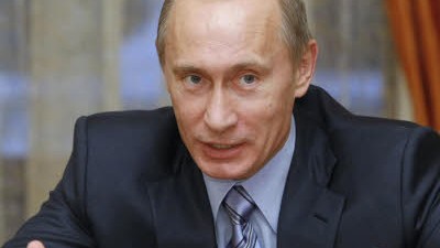 Russland und die EU: Russlands Ministerpräsident Wladimir Putin droht damit, die Ostsee-Pipeline nicht zu bauen.