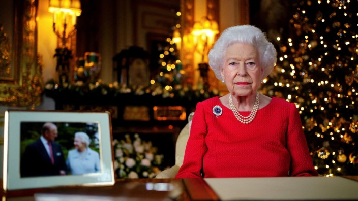 Weihnachtsansprache der Queen: Im Gedenken an ihren verstorbenen Mann Philip hält Queen Elisabeth II. eine optimistische Weihnachtsansprache.
