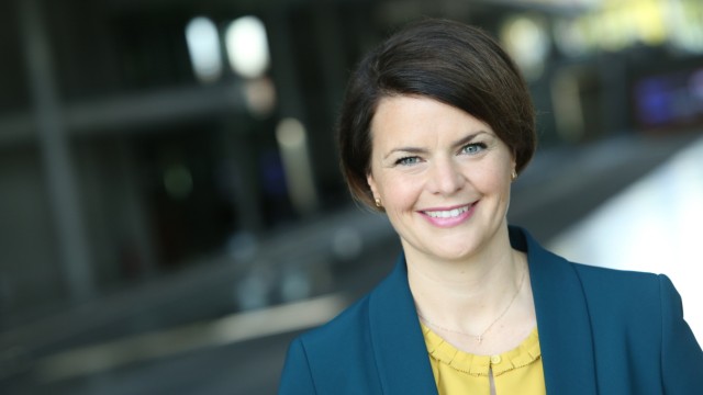 Erbschaftssteuer: CSU-Bundestagsabgeordnete Katrin Staffler hakt nach.