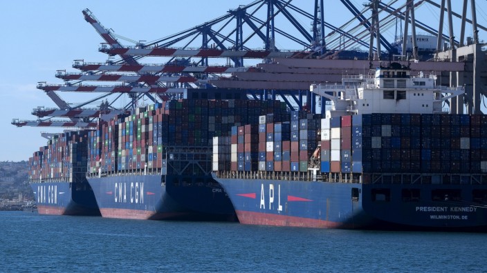 Weltwirtschaft: Lieferketten sind gestört, auch das wird die Preise treiben: Container im Hafen von Los Angeles.
