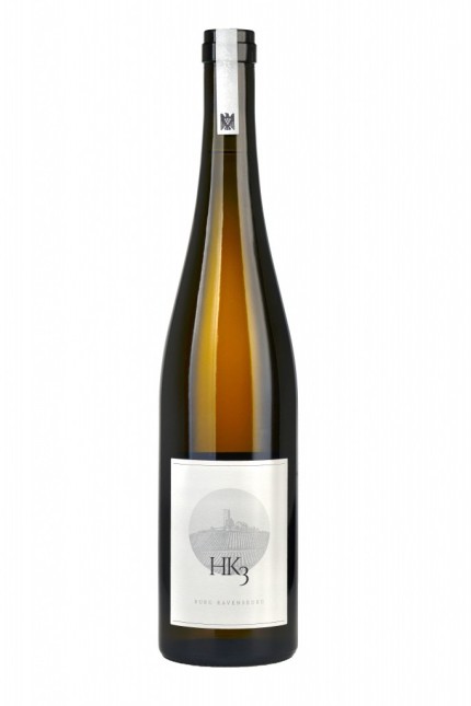 Haben und Sein: Einmaliges Riesling-Projekt aus drei Top-Jahrgängen und gereift wie sonst nur Champagner: HK3 vom Weingut Ravensburg.