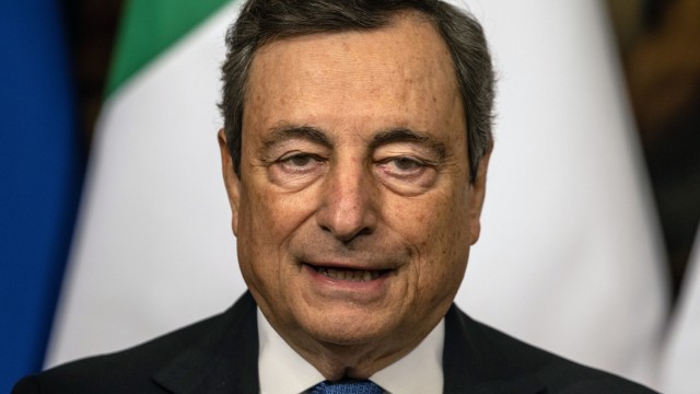 Italia: Il Primo Ministro d'Italia Mario Tragi.