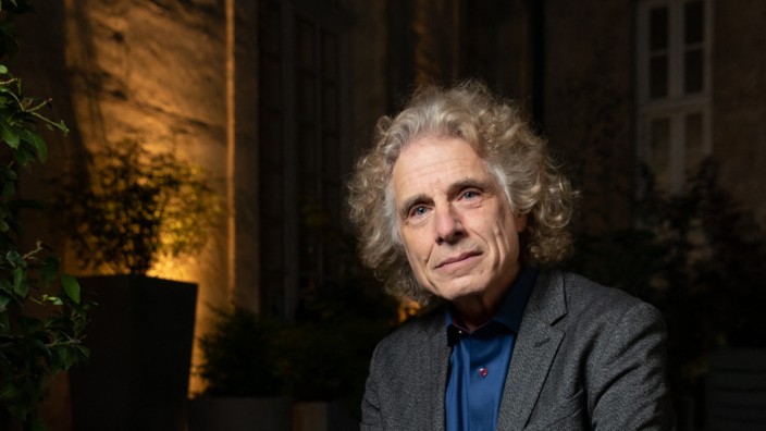Psychologie: Steven Pinker vor wenigen Wochen in Paris: Sein Publikum ist international.