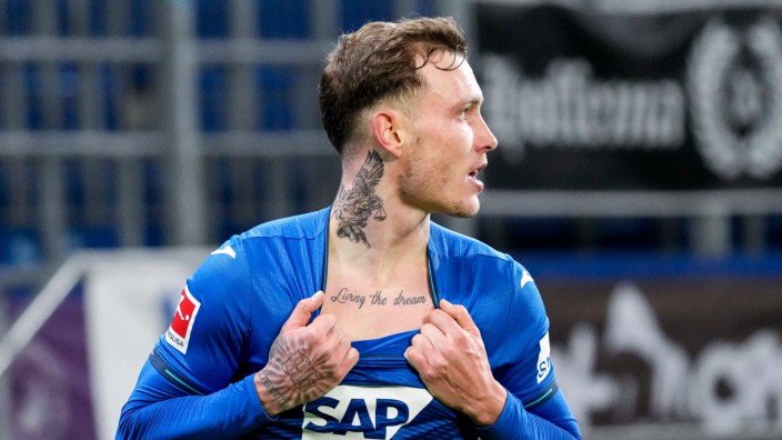 Fußballer und Tattoos: Lebt seinen Traum: David Raum.