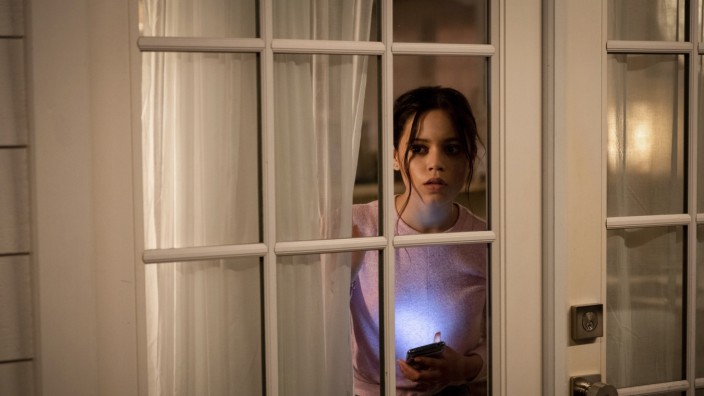 "Scream"-Fortsetzung im Kino: Neuer Film, neues Opfer: Jenna Ortega in "Scream".