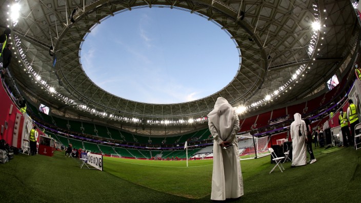 Vorwürfe gegen WM-Gastgeber: Die Stadien sind fertig, die Fragen bleiben: Das Al-Thumama-Stadion während eines Spiels des Fifa Arab Cup im Dezember.