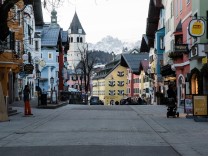 Österreich-Kolumne: Die Flaschen in Kitzbühel