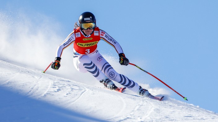 Ski alpin (I): Ersehnter Erfolg: Kira Weidle verpasst in Zauchensee den ersten Platz nur um eine Zehntelsekunde.