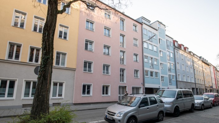 Mieten in München: Das Haus in der Westendstraße 5 hat die Heimbau für 3,4 Millionen Euro gekauft. Ob die Mieten bleiben wie bisher, dazu hat sich das Unternehmen noch nicht geäußert.