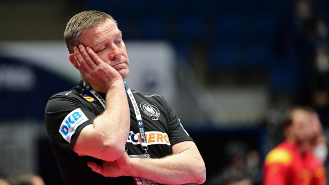 Deutschland bei der Handball-EM: Bundestrainer Alfred Gislason hat nur wenig Zeit, seine Spieler aufzubauen: Schon am Freitag wartet der nächste Gegner Norwegen.