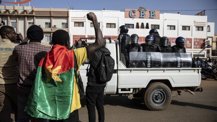 Westafrika: Mali steckt tief in verschiedenen Krisen: bei der Politik, dem Terorrorismus und dem Klima.