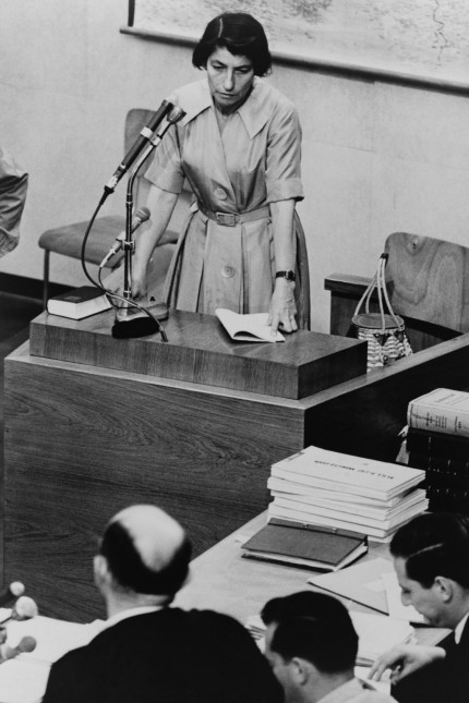 Holocaust: Zivia Lubetkin, einst im jüdischen Widerstand aktiv, bei ihrer Zeugenvernehmung im Eichmann-Prozess in Jerusalem 1961.