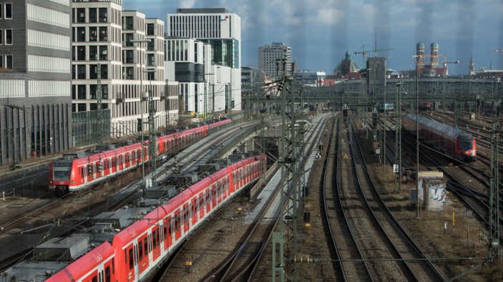 Bauarbeiten: Vorzeitiges Ende: Am kommenden Wochenende kommt es aufgrund von Bauarbeiten zu Einschränkungen bei der S-Bahn.