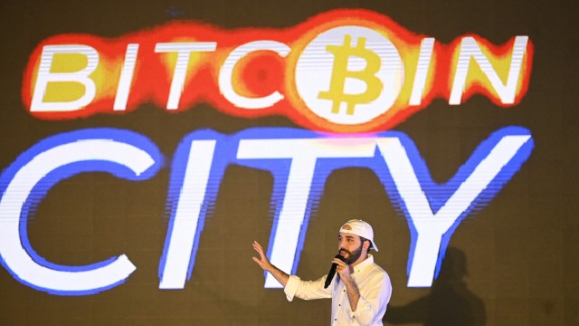 Kryptowährung: Investoren und Gründer sollen ins Land kommen, so viele, dass man sogar eine eigene Stadt für sie bauen will, "Bitcoin City".
