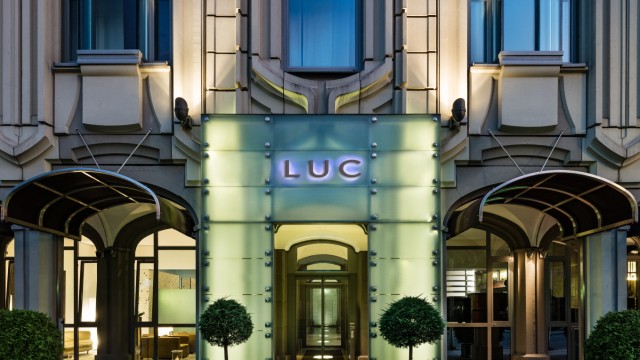To have and to be: Prussia as a stylistic means: the new Hotel Luc in Berlin.