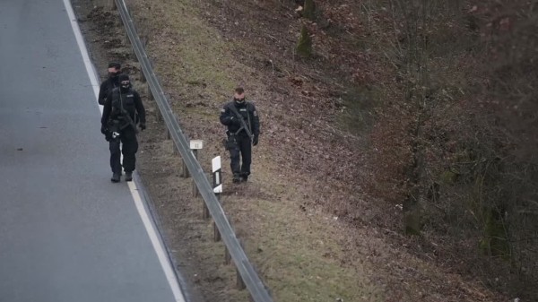 Deutschlands geilste polizisten teil 2