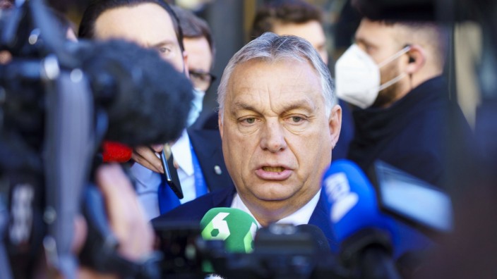 Ungarn und Russland: Pflegt demonstrativ ein gutes Verhältnis zu Moskau: der ungarische Premier Viktor Orbán.