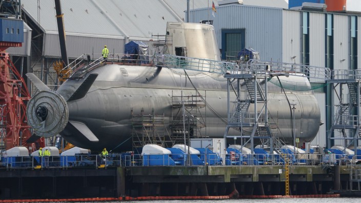 Waffenexporte: Dies wird einmal ein U-Boot: Blick in die Werft von Thyssenkrupp in Kiel.