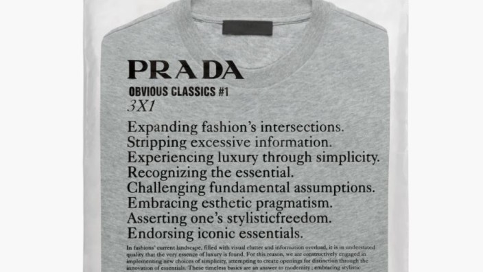 Konsum: T-Shirts im Dreierpack bei Prada.