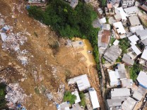 Brasilien: Zahl der Toten nach Regen und Erdrutschen nahe Rio steigt auf mehr als 100