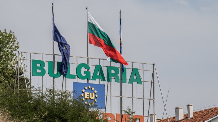 Auswandern wegen Corona: Das Land der Träume: Bulgarien wird für Menschen aus Bayern zur neuen Heimat. Einige wandern wegen der Corona-Maßnahmen in den EU-Staat aus.