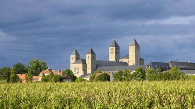 Prozess in Bamberg: Die Benediktinerabtei Münsterschwarzach liegt im Landkreis Kitzingen