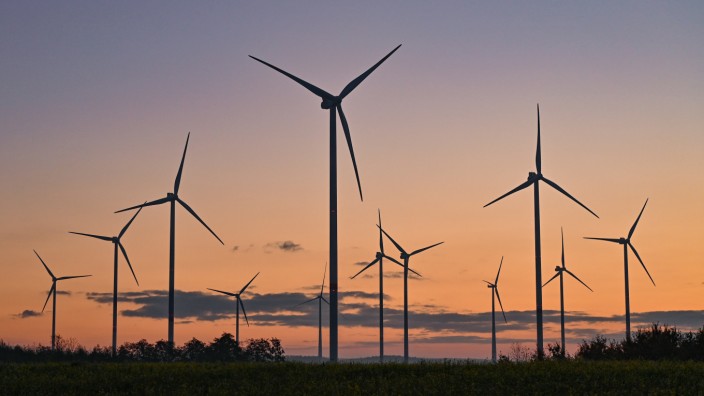Klimaschutz: Windräder sollen nach den Plänen der Bundesregierung bis 2030 viermal so viel Energie liefern wie derzeit.