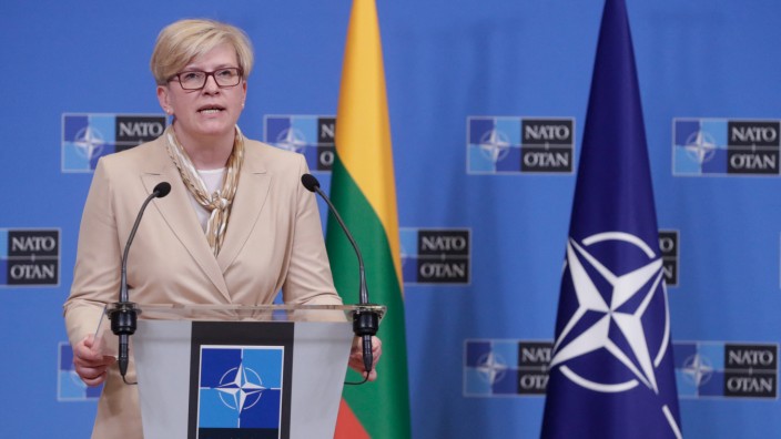 Angriff auf die Ukraine: "Jetzt sind wir plötzlich in der Position der Schwiegermutter, die ruft: "Hab ich's dir nicht schon immer gesagt?" Litauens Premierministerin Ingrida Šimonytė bei einem Nato-Treffen 2021.