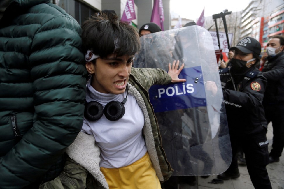 Protest against femicide and violence against women, in Ankara
